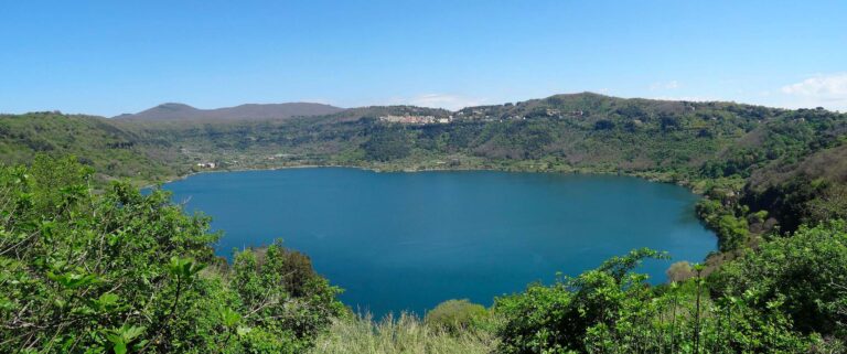 IL LAGO DI NEMI: UN VIAGGIO NELLA STORIA ANTICA