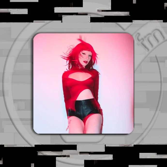 SOPHIE AND THE GIANTS – RED LIGHT | Significato